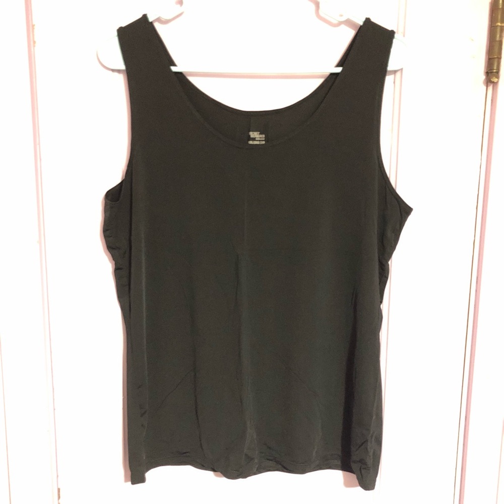 Secret Treasures tank top